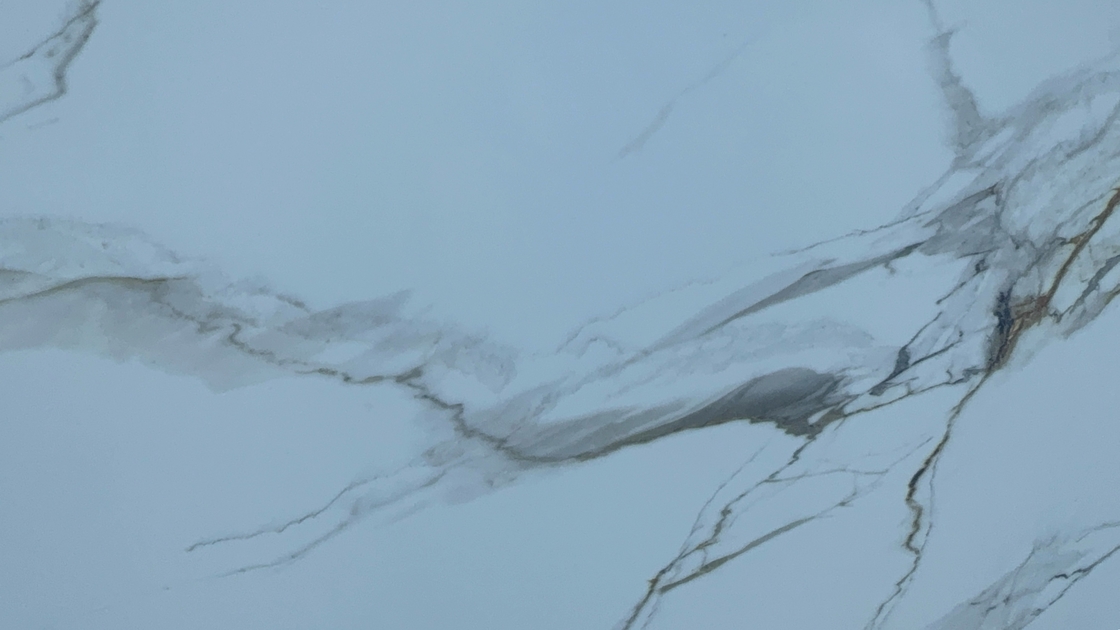 OLK1003G Calacatta Gold Новая коллекция Кварцевый камень с полной печатью под мрамор методом струйной печати высокого разрешения